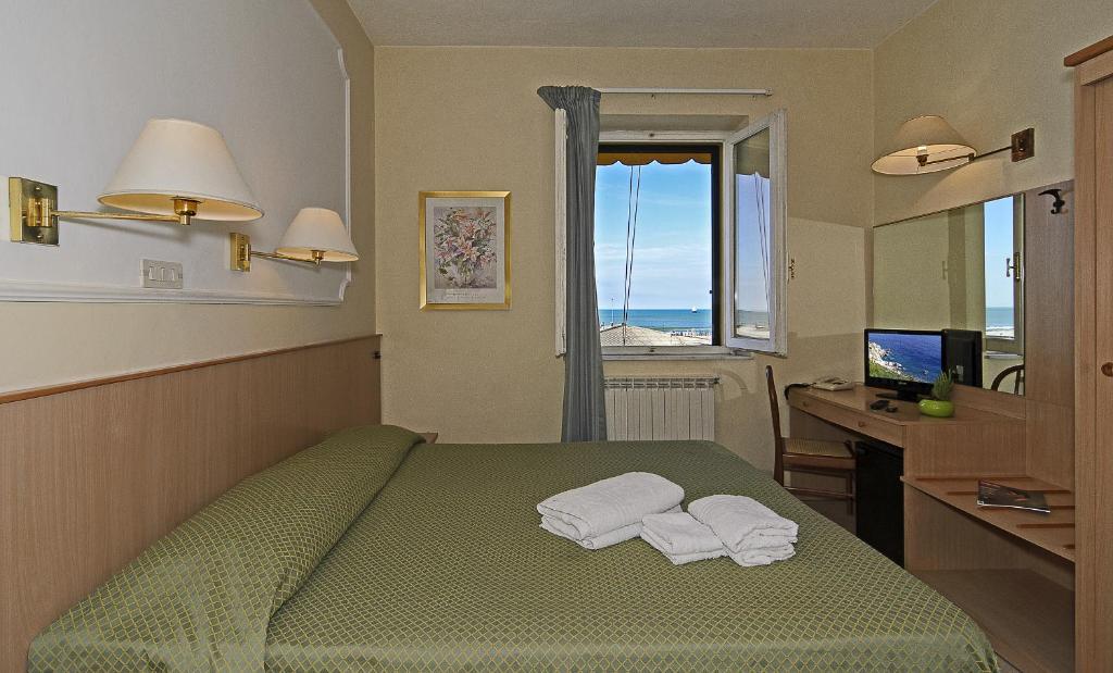 Hotel Bahia Viareggio Zimmer foto